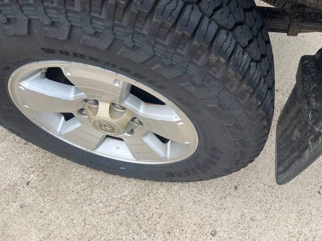 2012 Toyota Tacoma 4WD Access Cab V6 MT (Natl)