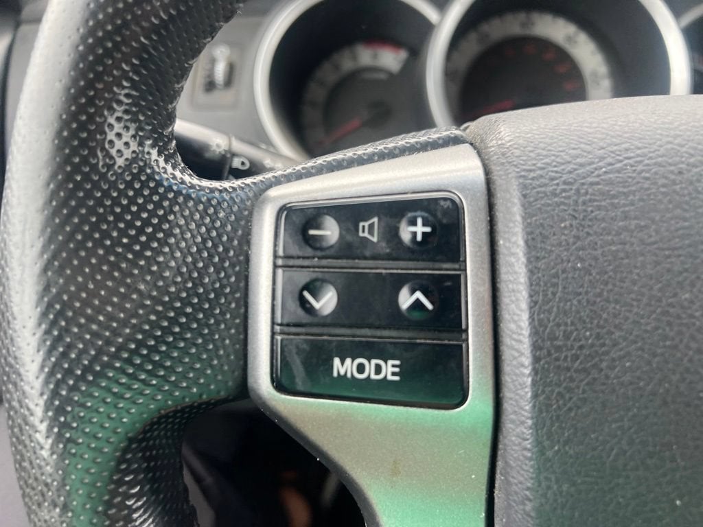 2012 Toyota Tacoma 4WD Access Cab V6 MT (Natl)