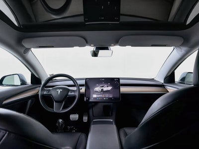 2023 Tesla Model 3 Performance