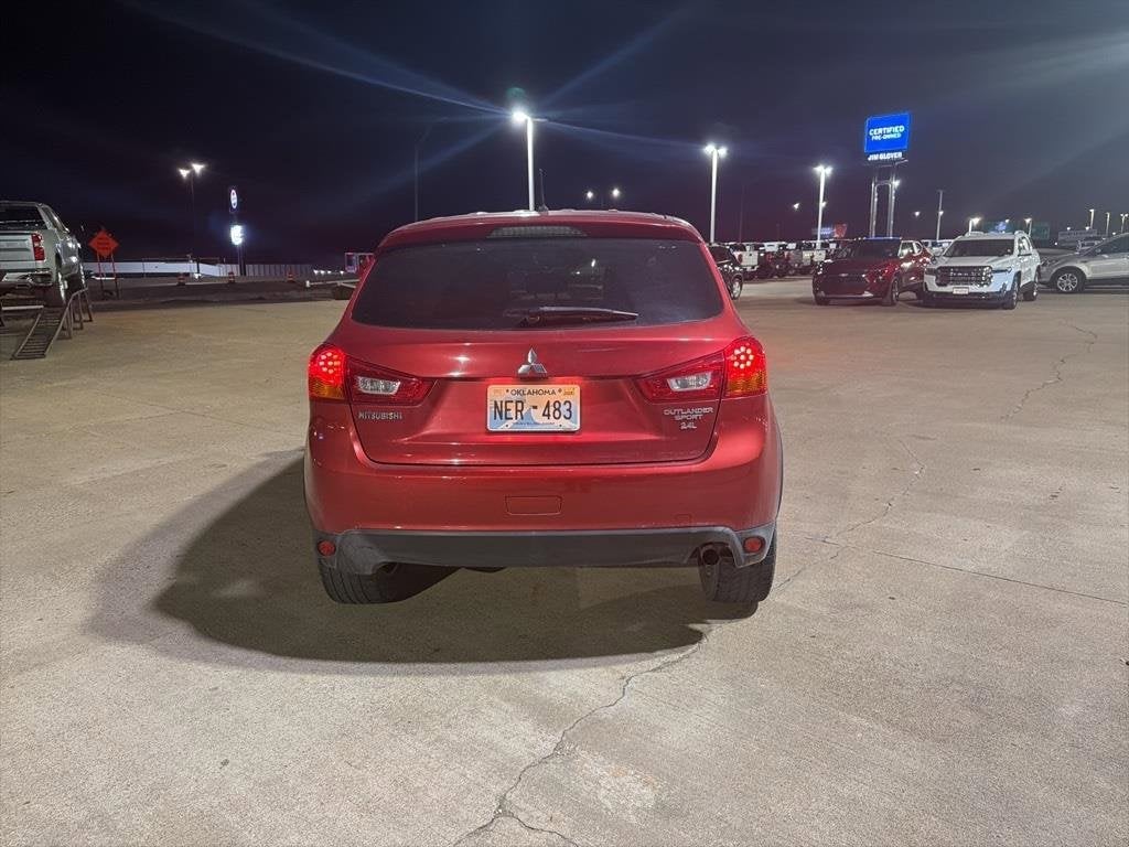 2016 Mitsubishi Outlander Sport 2.4 SE