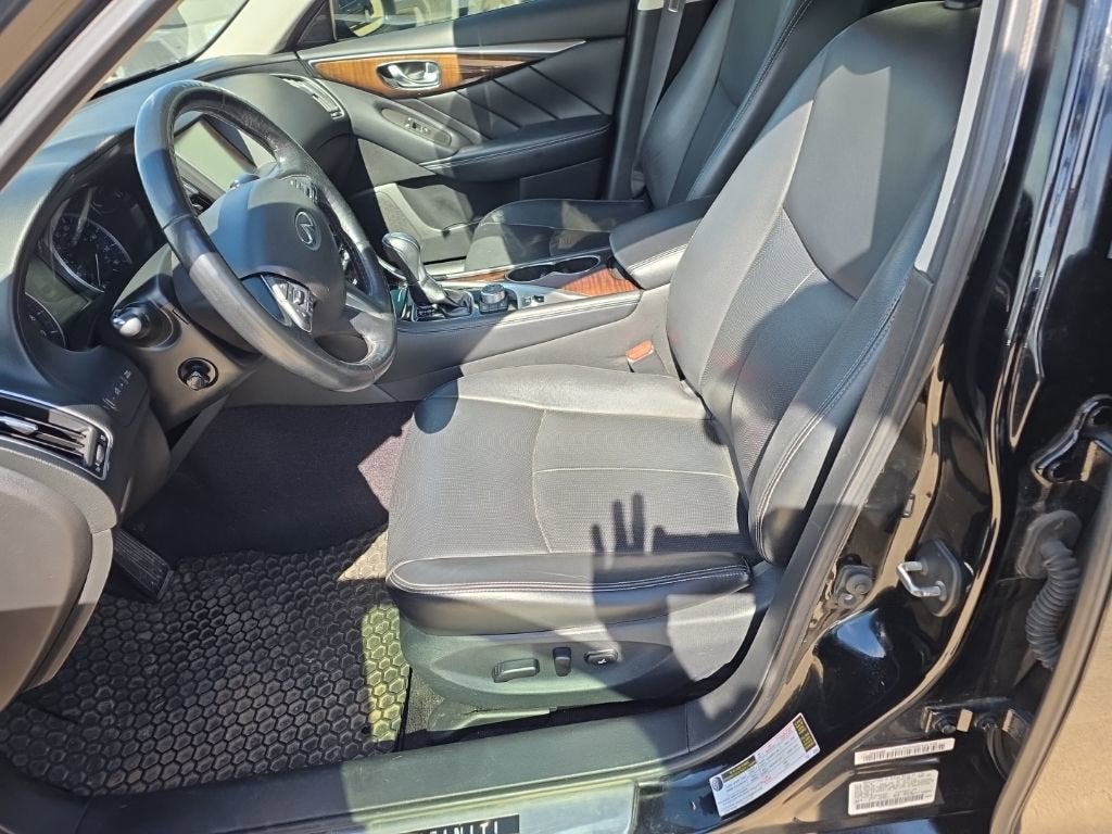 2016 INFINITI Q50 3.0t Premium