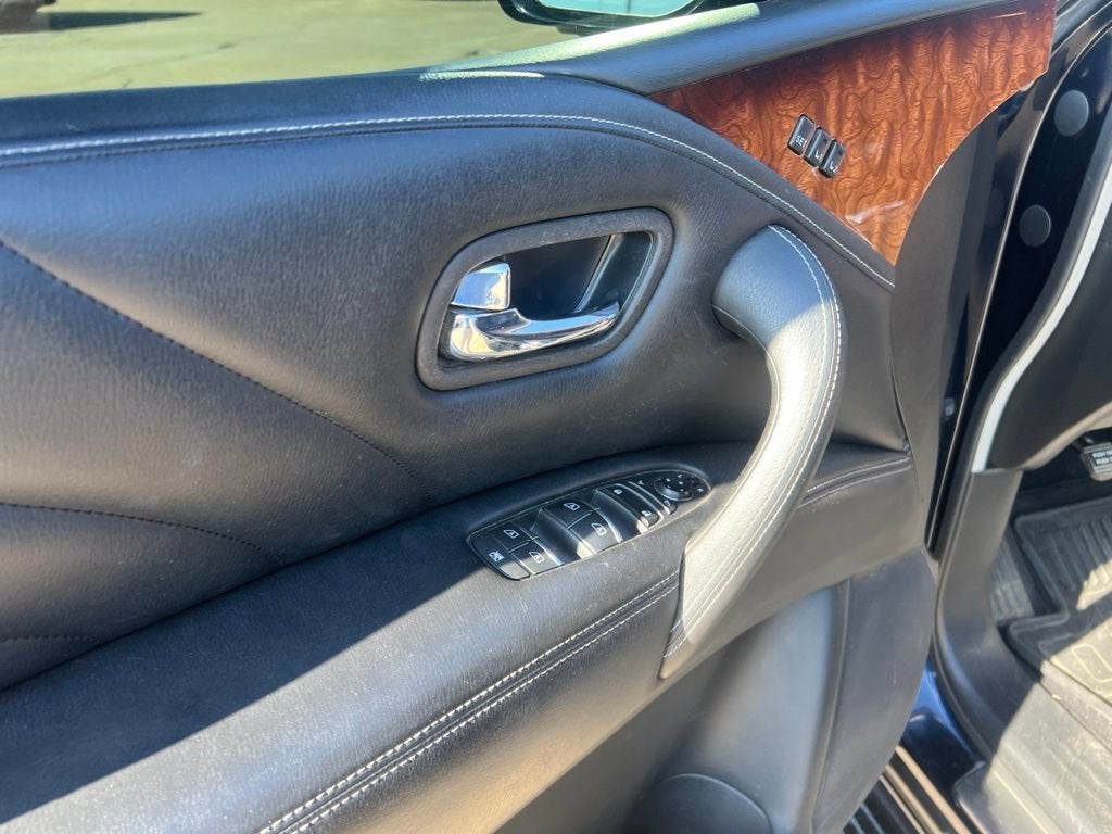 2015 INFINITI QX80 4WD 4dr
