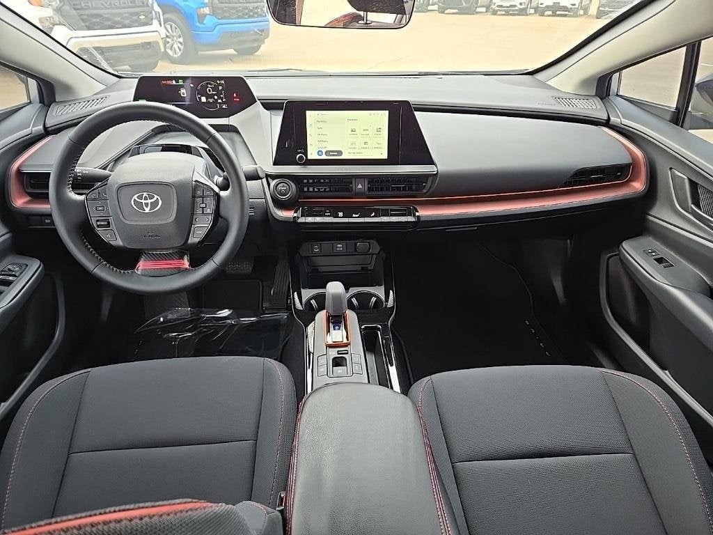 2026 Toyota Prius Plug-In Hybrid SE