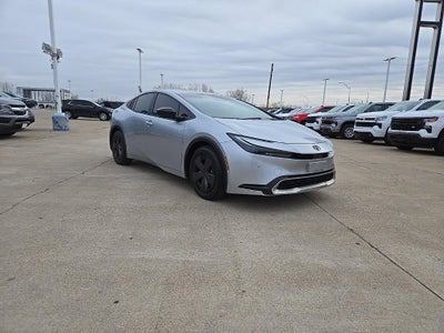 2026 Toyota Prius Plug-In Hybrid SE