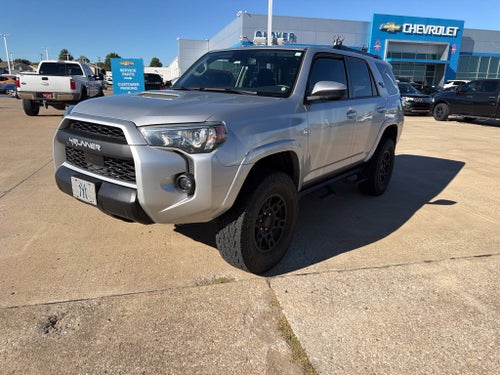 2020 Toyota 4Runner SR5