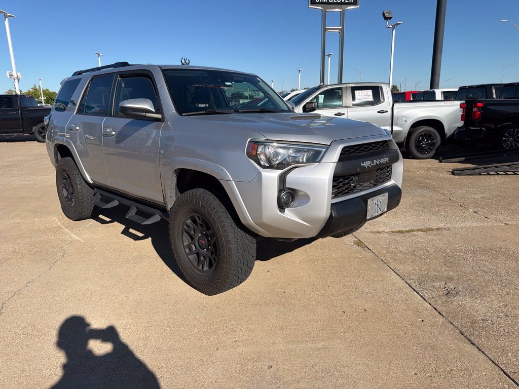 2020 Toyota 4Runner SR5