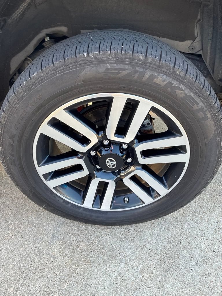 2018 Toyota 4Runner SR5