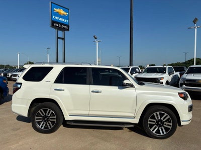 2018 Toyota 4Runner SR5