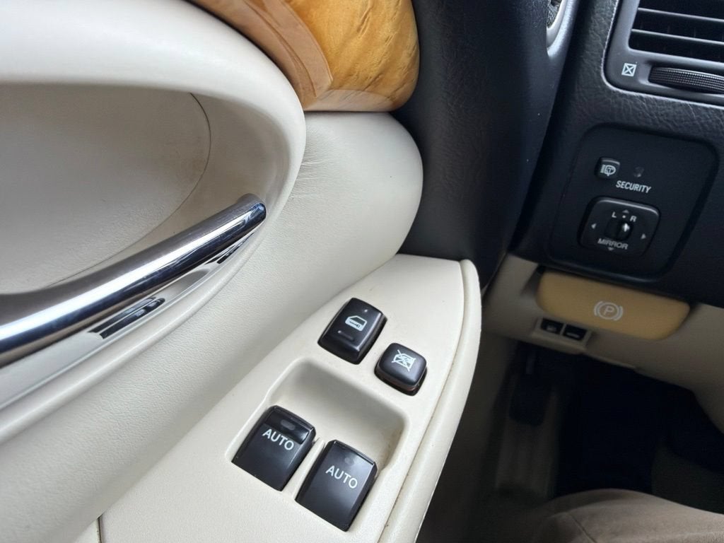 2004 Lexus SC 430 2dr Convertible