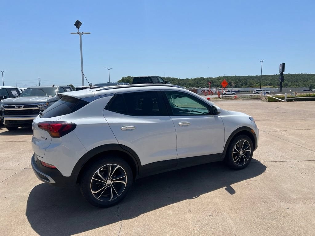 2023 Buick Encore GX Select