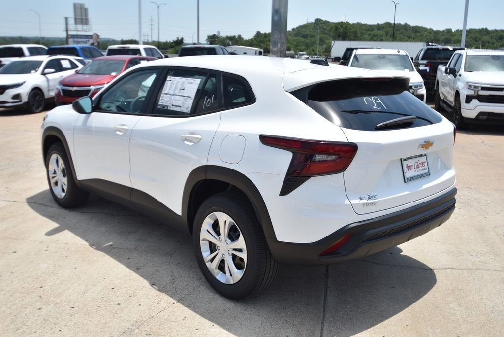 2026 Chevrolet Trax LS