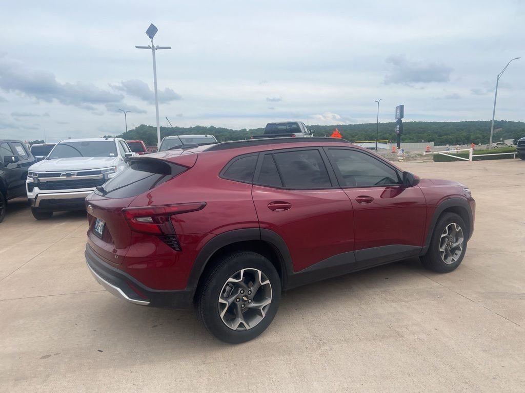 2025 Chevrolet Trax LT