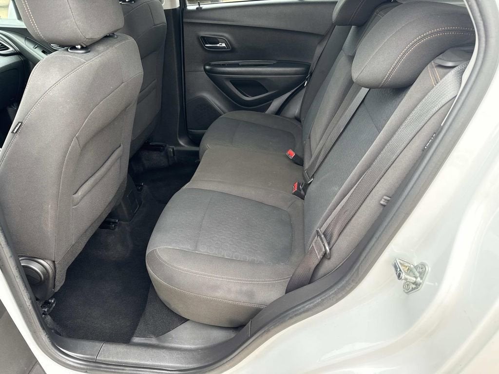 2022 Chevrolet Trax LS