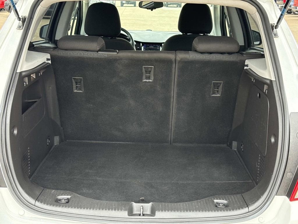 2022 Chevrolet Trax LS