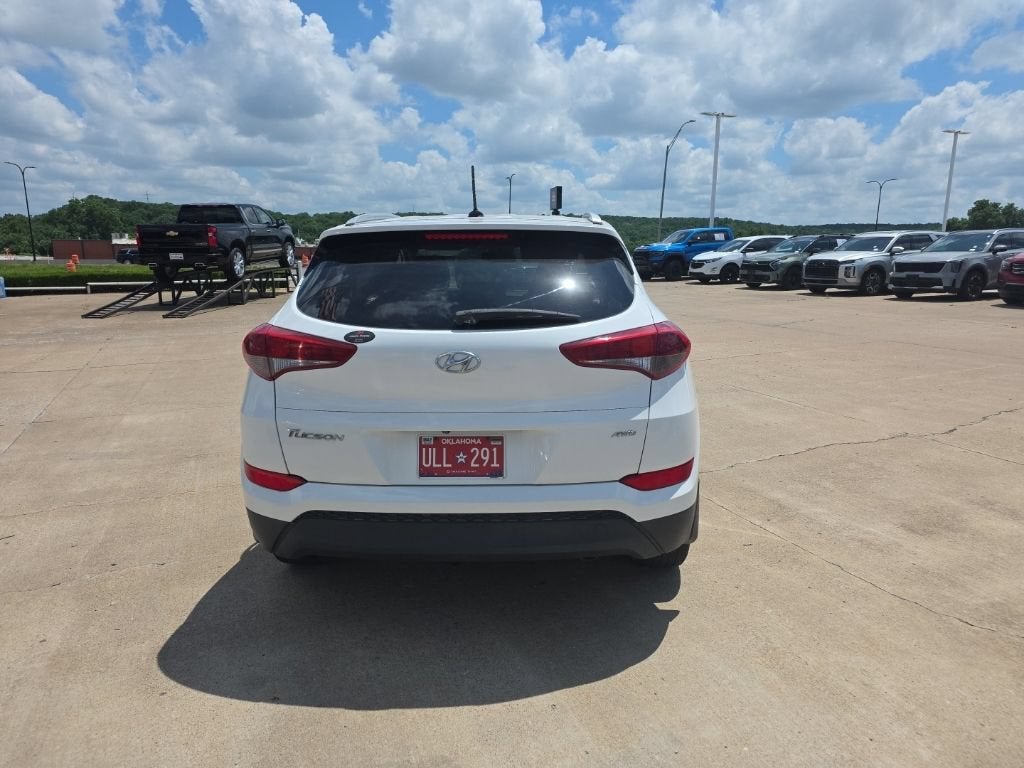 2016 Hyundai Tucson SE