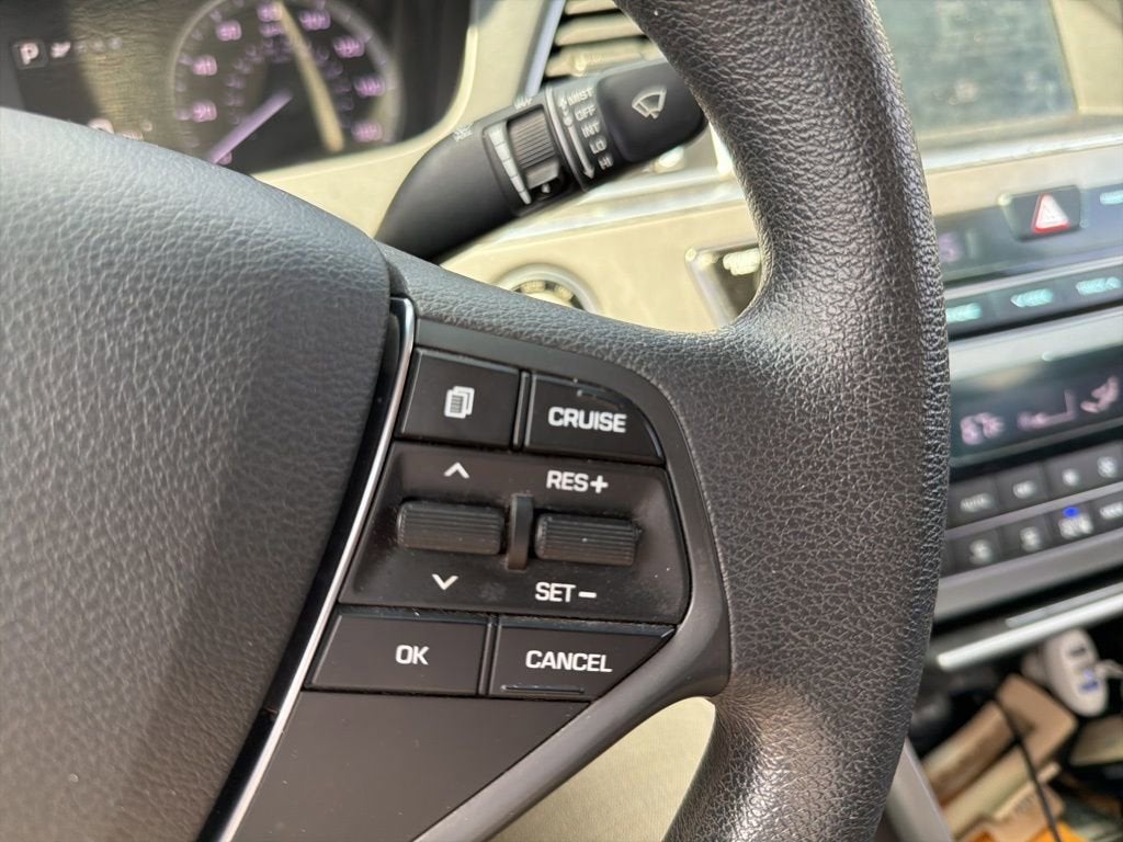 2017 Hyundai Sonata Hybrid SE