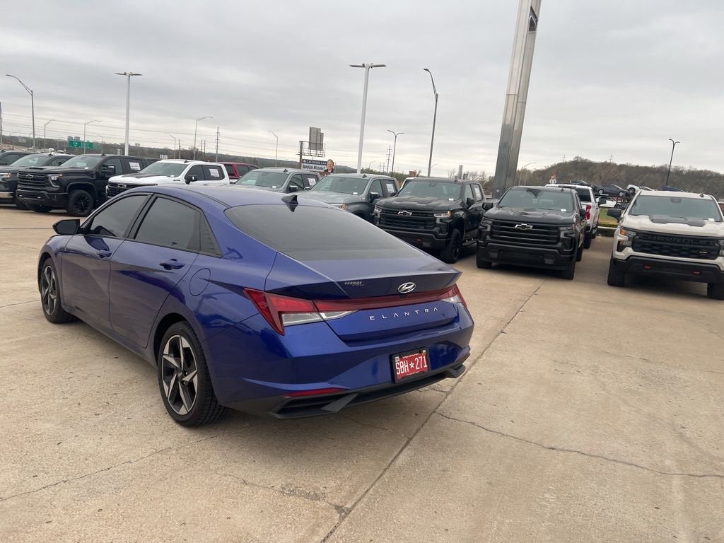 2023 Hyundai Elantra SEL