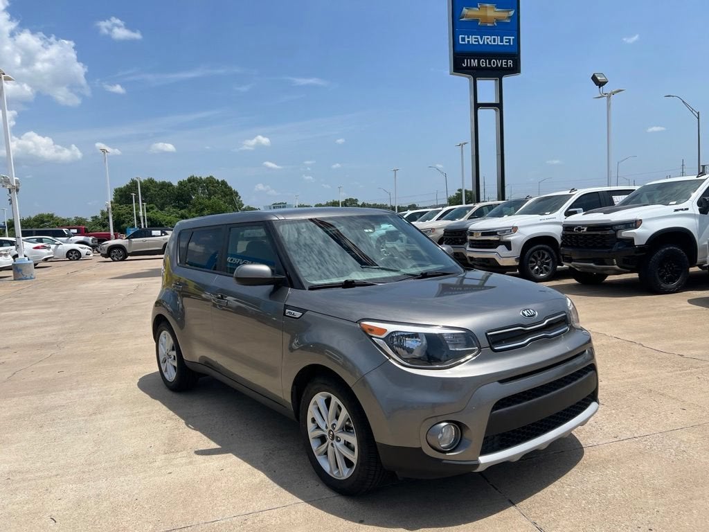 2019 Kia Soul +