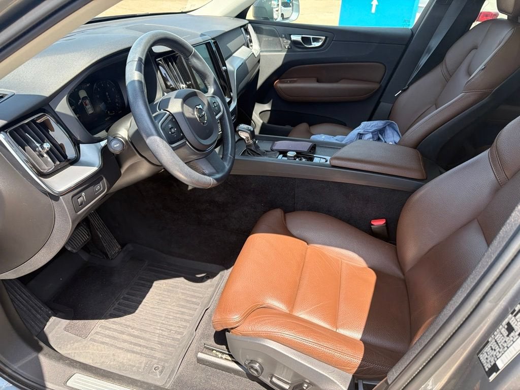 2019 Volvo XC60 Momentum