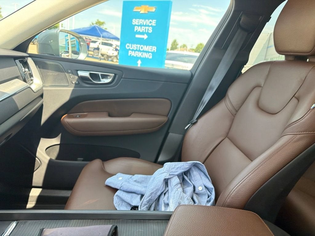 2019 Volvo XC60 Momentum