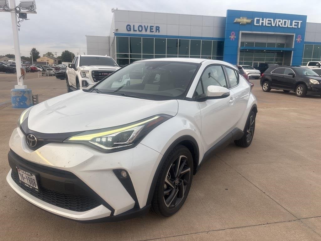 2022 Toyota C-HR XLE