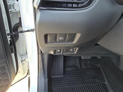 2022 Toyota C-HR XLE