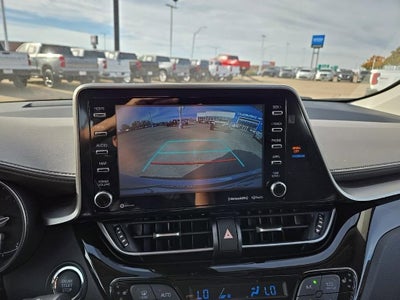 2022 Toyota C-HR XLE