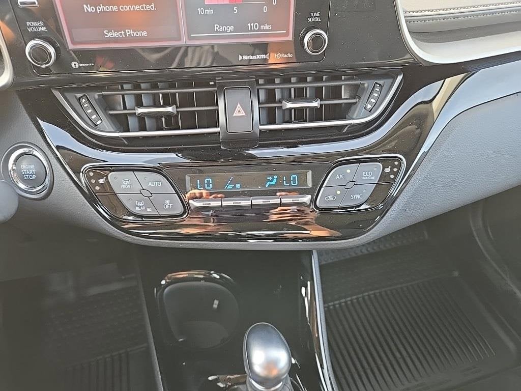 2022 Toyota C-HR XLE