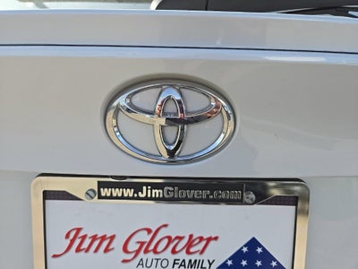 2022 Toyota C-HR XLE