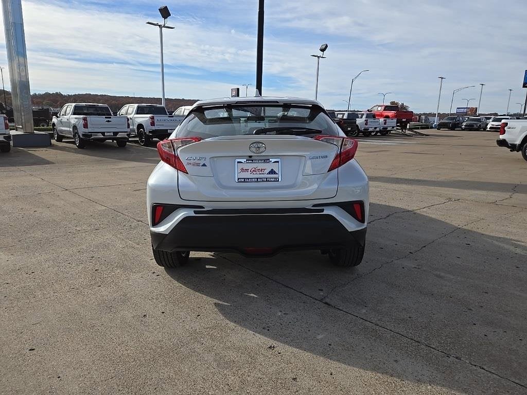 2022 Toyota C-HR XLE