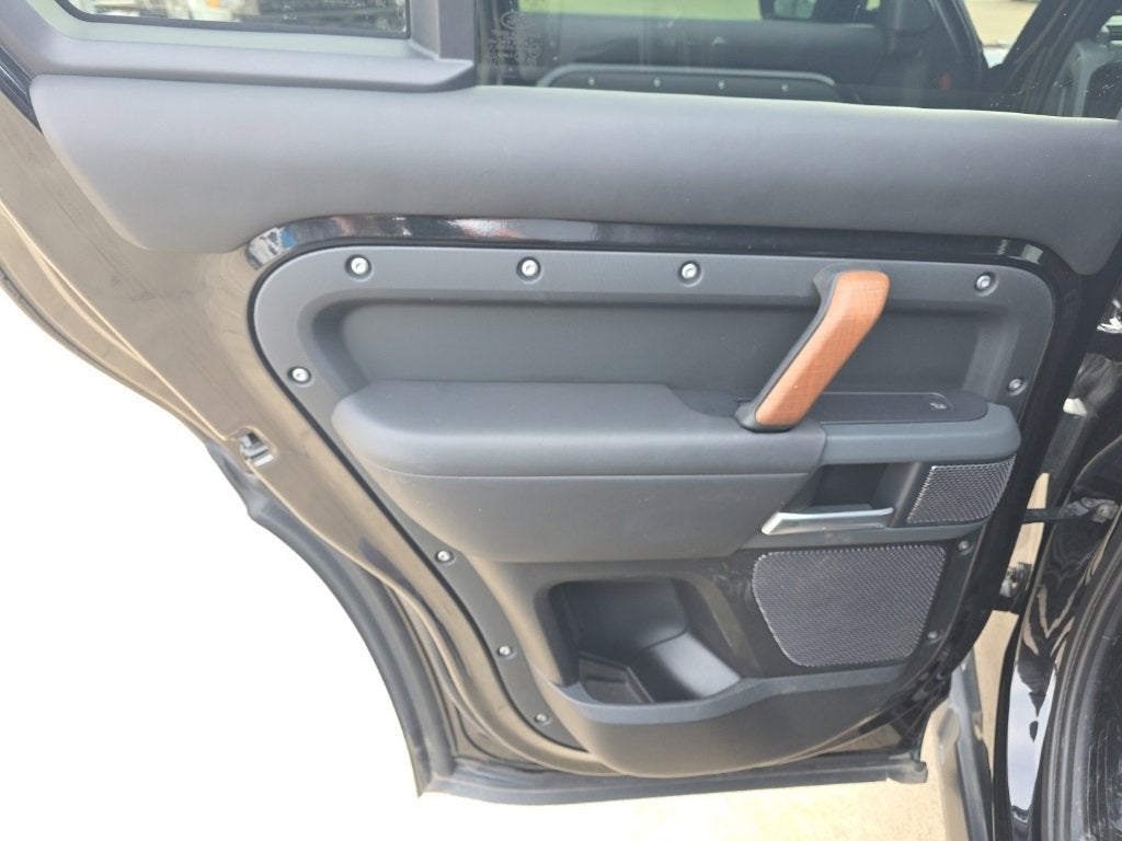 2020 Land Rover Defender X