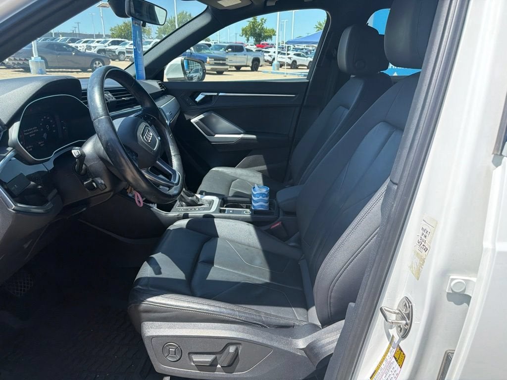 2021 Audi Q3 Premium