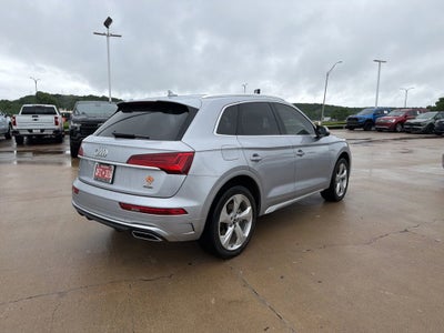 2022 Audi Q5 S line Premium Plus