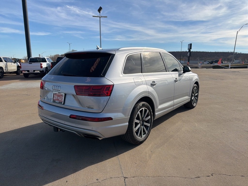 2017 Audi Q7 Premium Plus