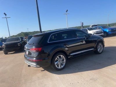 2022 Audi Q7 Premium Plus