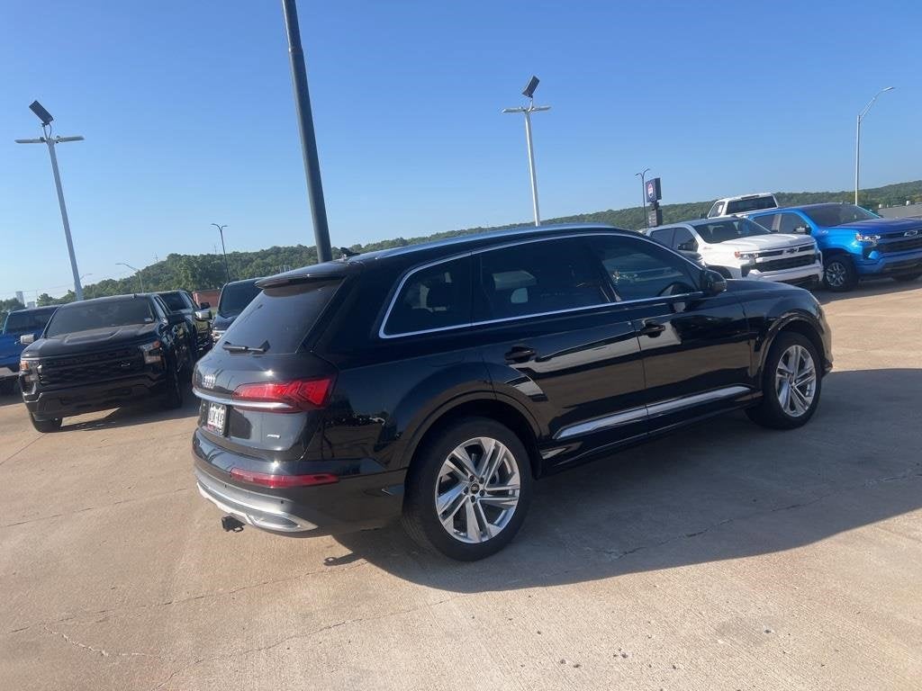 2022 Audi Q7 Premium Plus