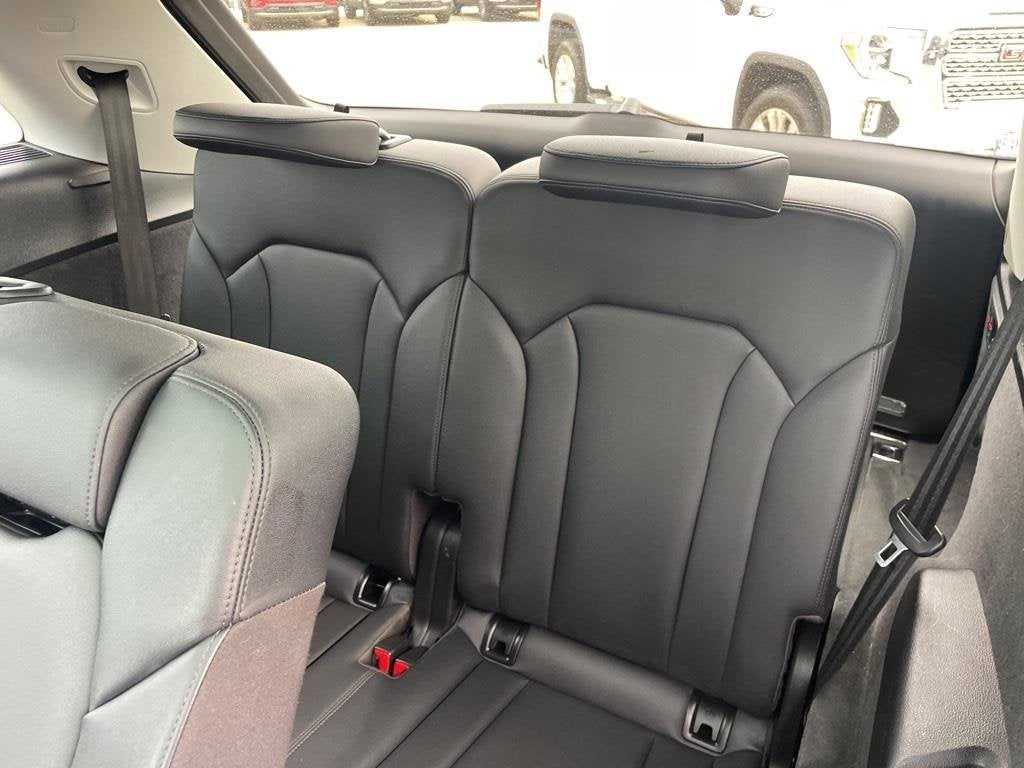 2022 Audi Q7 Premium Plus