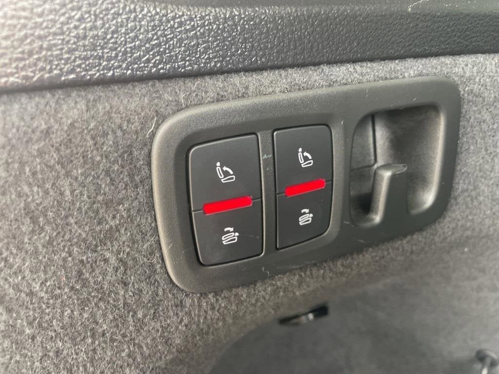 2022 Audi Q7 Premium Plus