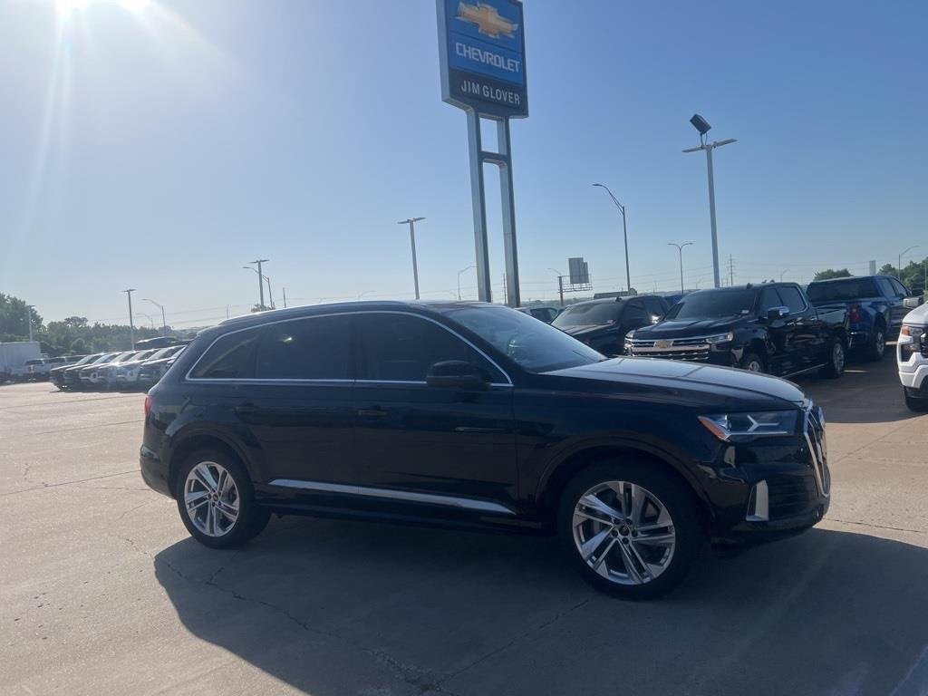 2022 Audi Q7 Premium Plus