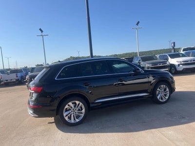 2022 Audi Q7 Premium Plus