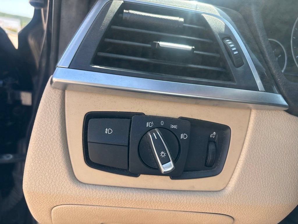 2017 BMW 3 Series 330i