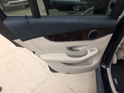 2019 Mercedes-Benz GLC GLC 300