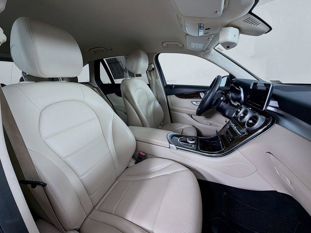 2019 Mercedes-Benz GLC GLC 300
