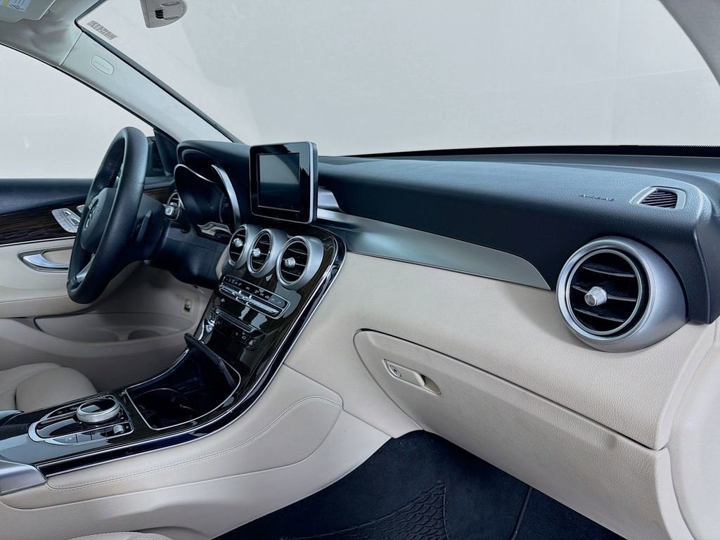 2019 Mercedes-Benz GLC GLC 300