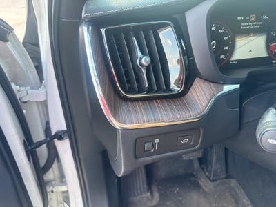 2021 Volvo XC60 Inscription