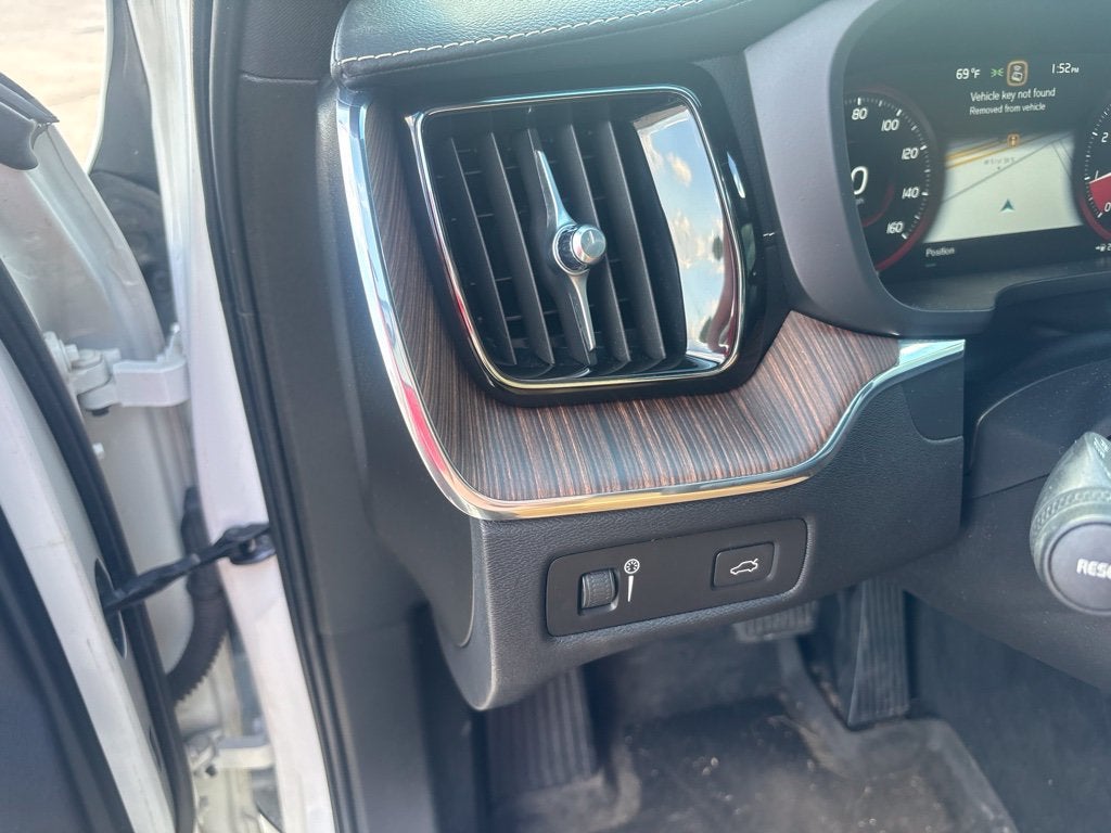 2021 Volvo XC60 Inscription