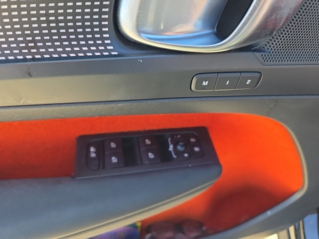 2020 Volvo XC40 R-Design