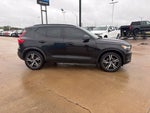 2020 Volvo XC40 R-Design